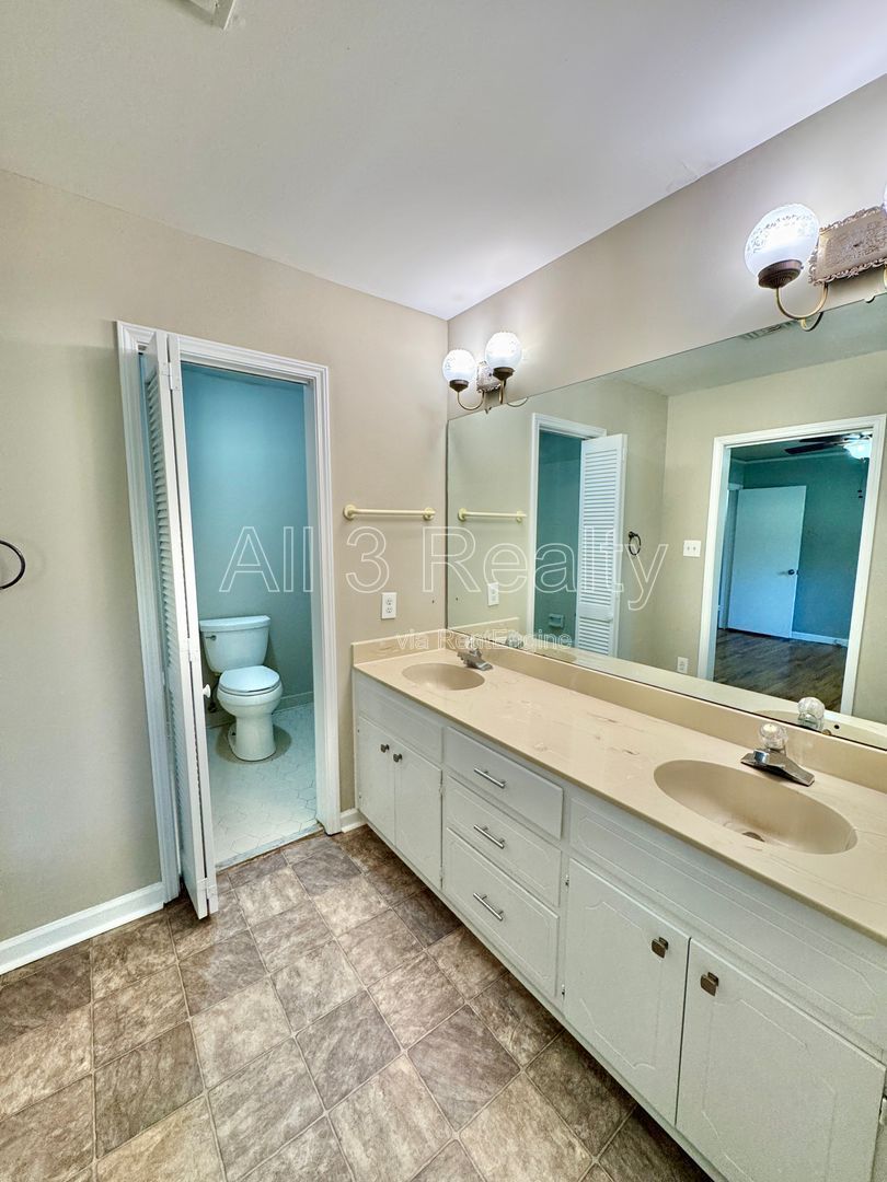 Splendid 3-bedroom in beautiful Dalriada property image
