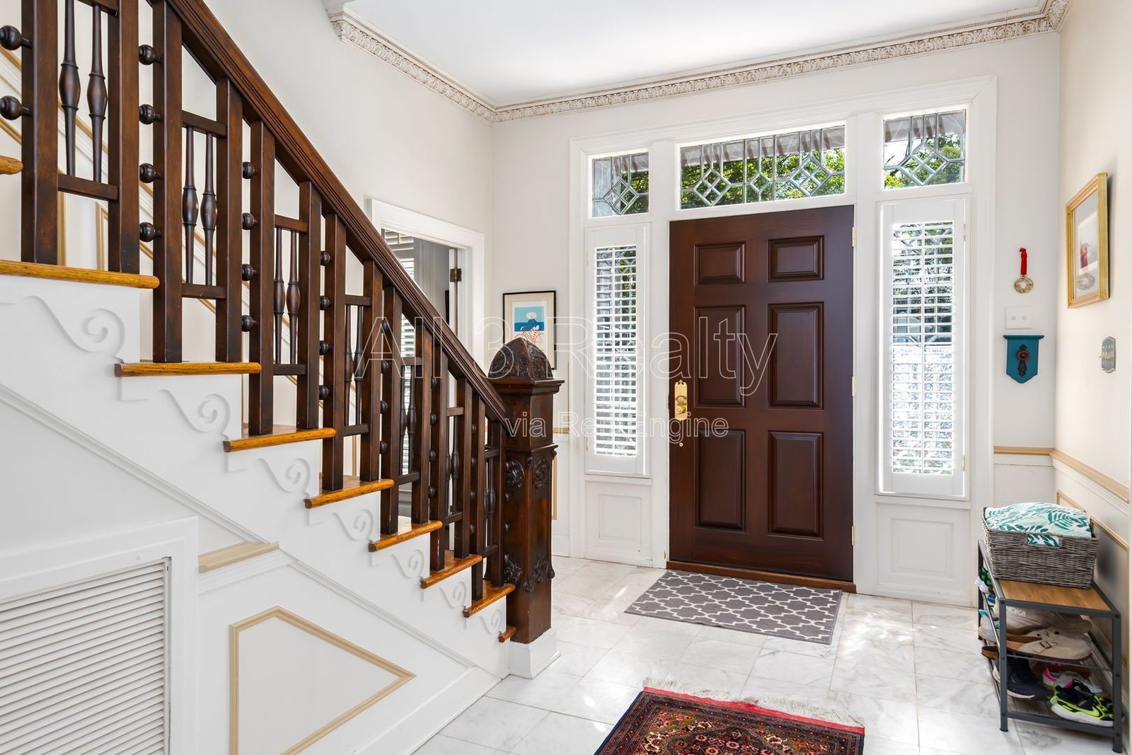 3-Bedroom Brick Home in Old Cloverdale with Luxury Finishes & Included Amenities property image