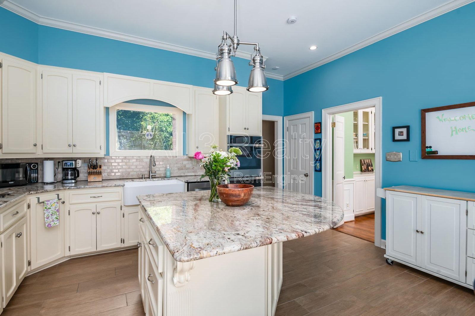 3-Bedroom Brick Home in Old Cloverdale with Luxury Finishes & Included Amenities property image