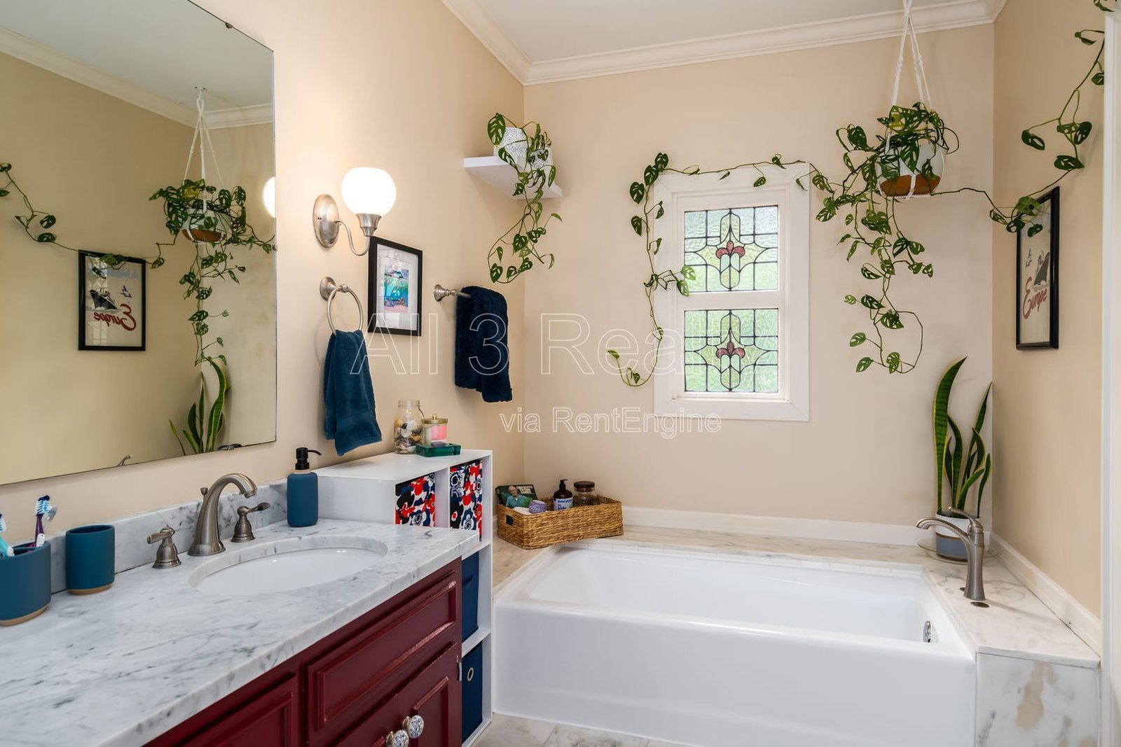 3-Bedroom Brick Home in Old Cloverdale with Luxury Finishes & Included Amenities property image
