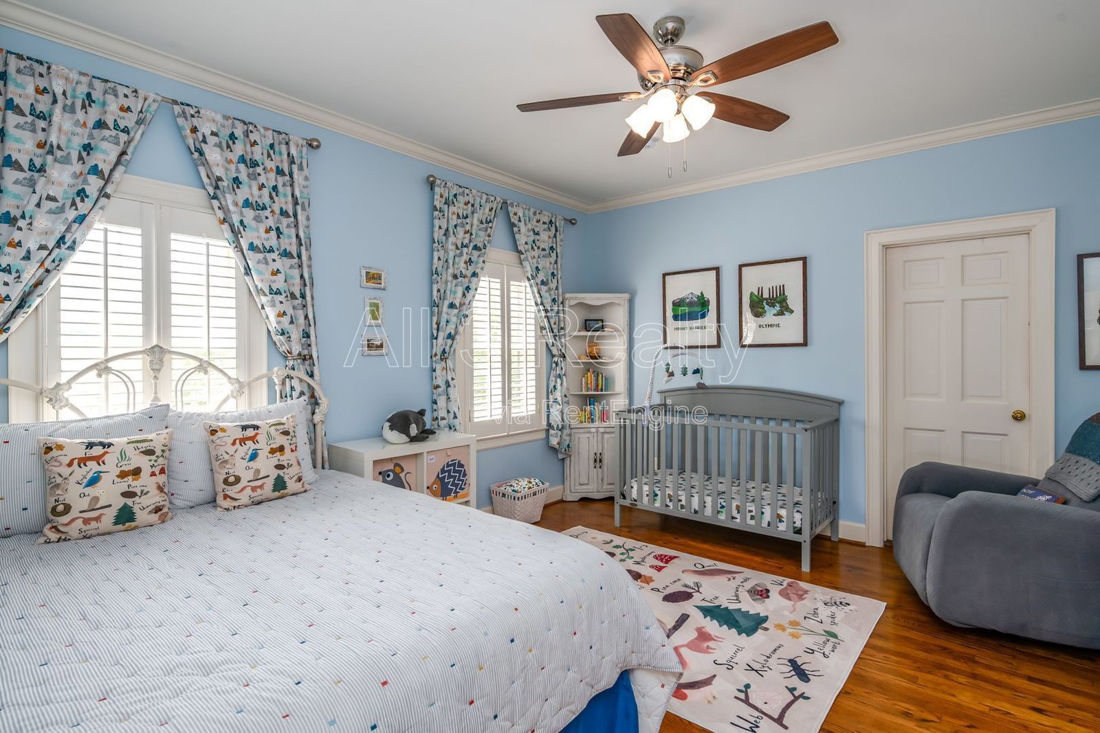 3-Bedroom Brick Home in Old Cloverdale with Luxury Finishes & Included Amenities property image