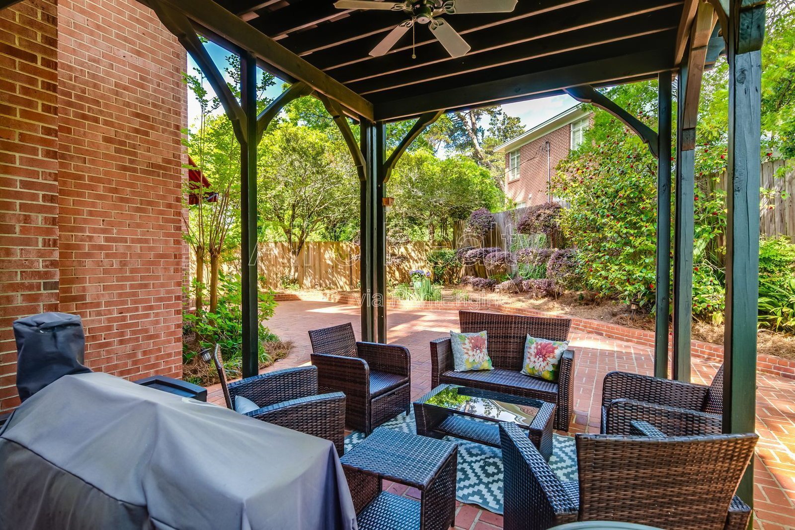 3-Bedroom Brick Home in Old Cloverdale with Luxury Finishes & Included Amenities property image