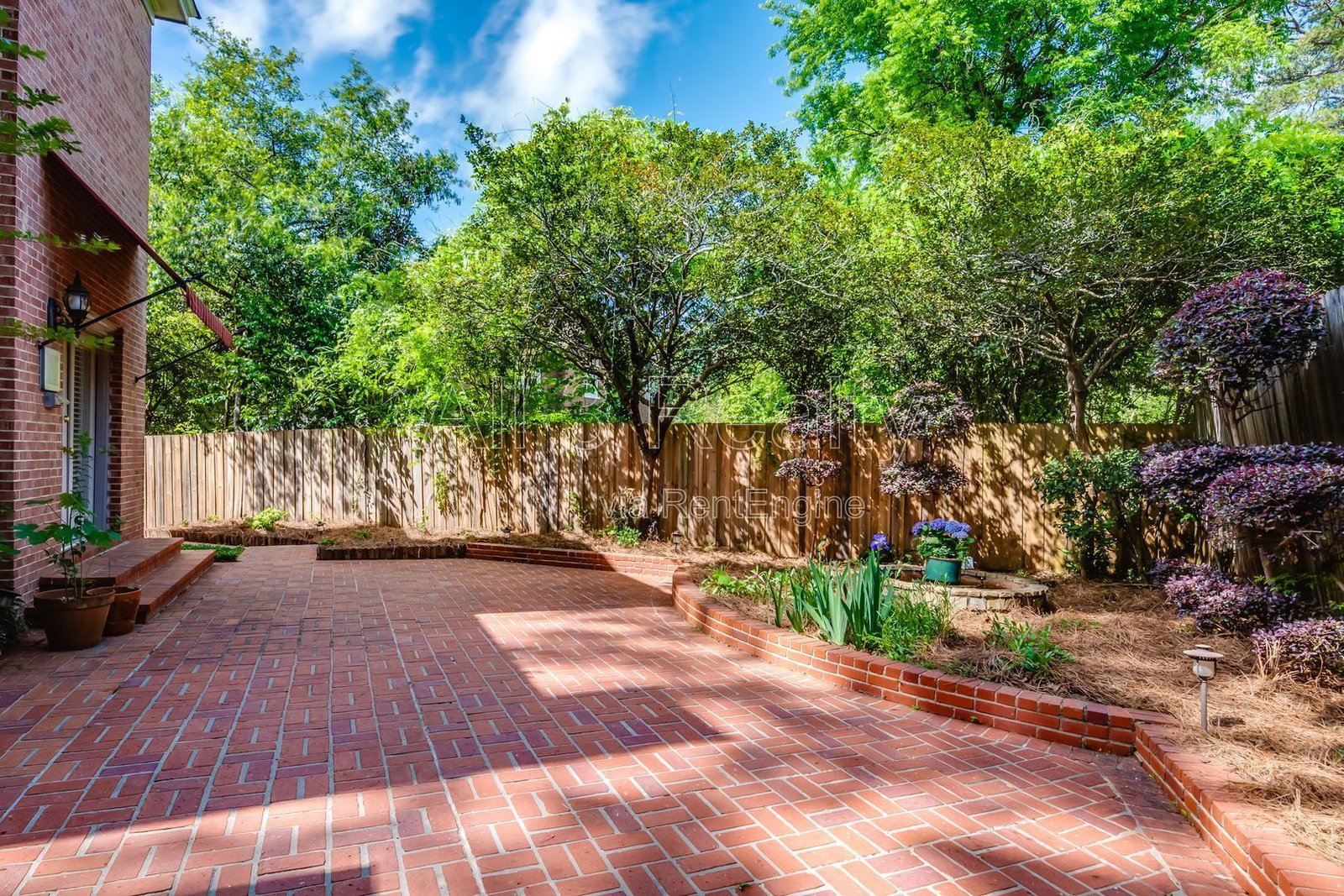 3-Bedroom Brick Home in Old Cloverdale with Luxury Finishes & Included Amenities property image