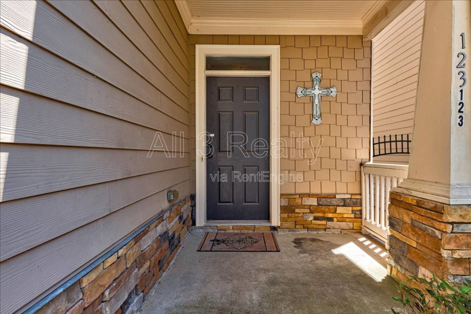 Welcome to this spacious 4-bedroom, 3.5-bath home in Conyers, GA. property image