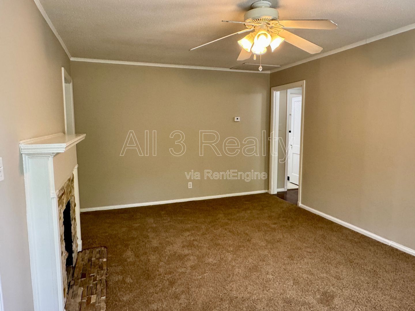 Bungalow Cutie !! property image