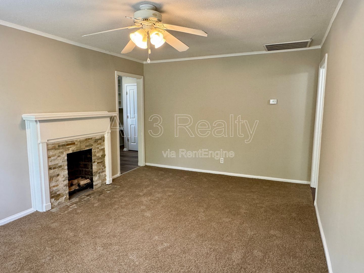 Bungalow Cutie !! property image