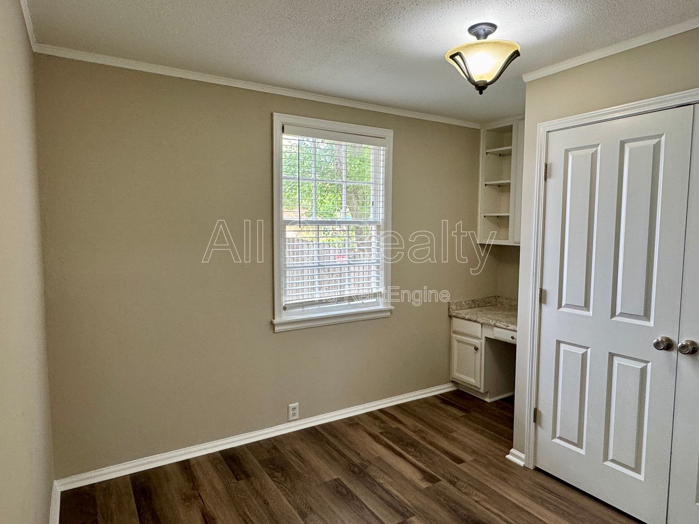 Bungalow Cutie !! property image