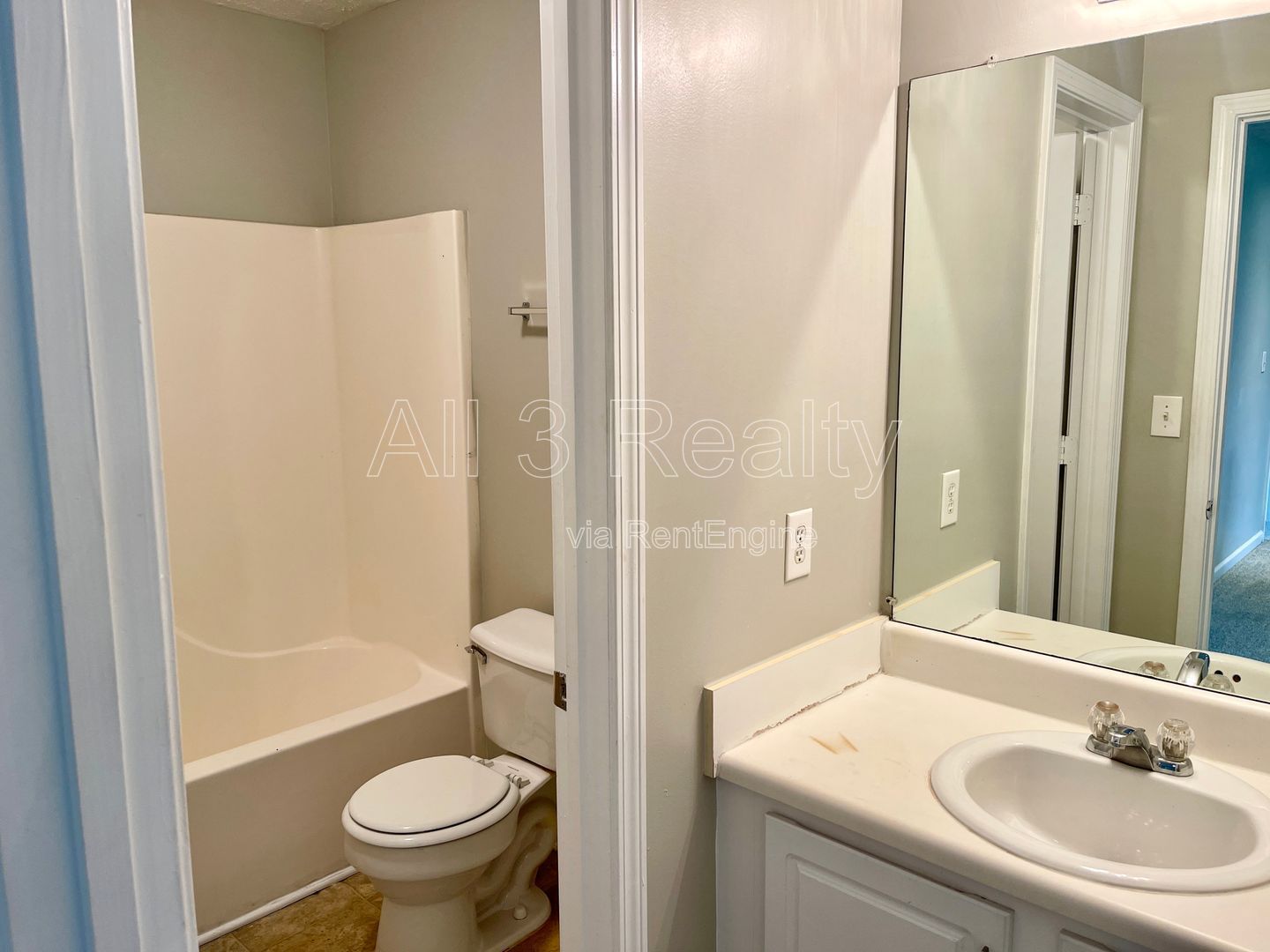 Welcome to this charming 4-bedroom, 2.5-bathroom home in Palmetto, GA. property image