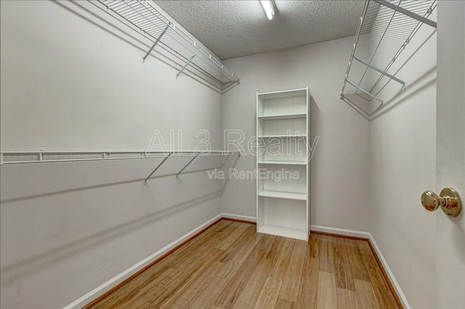 Introducing a stunning 3-bedroom, 2.5-bathroom home in the heart of Atlanta, GA. property image