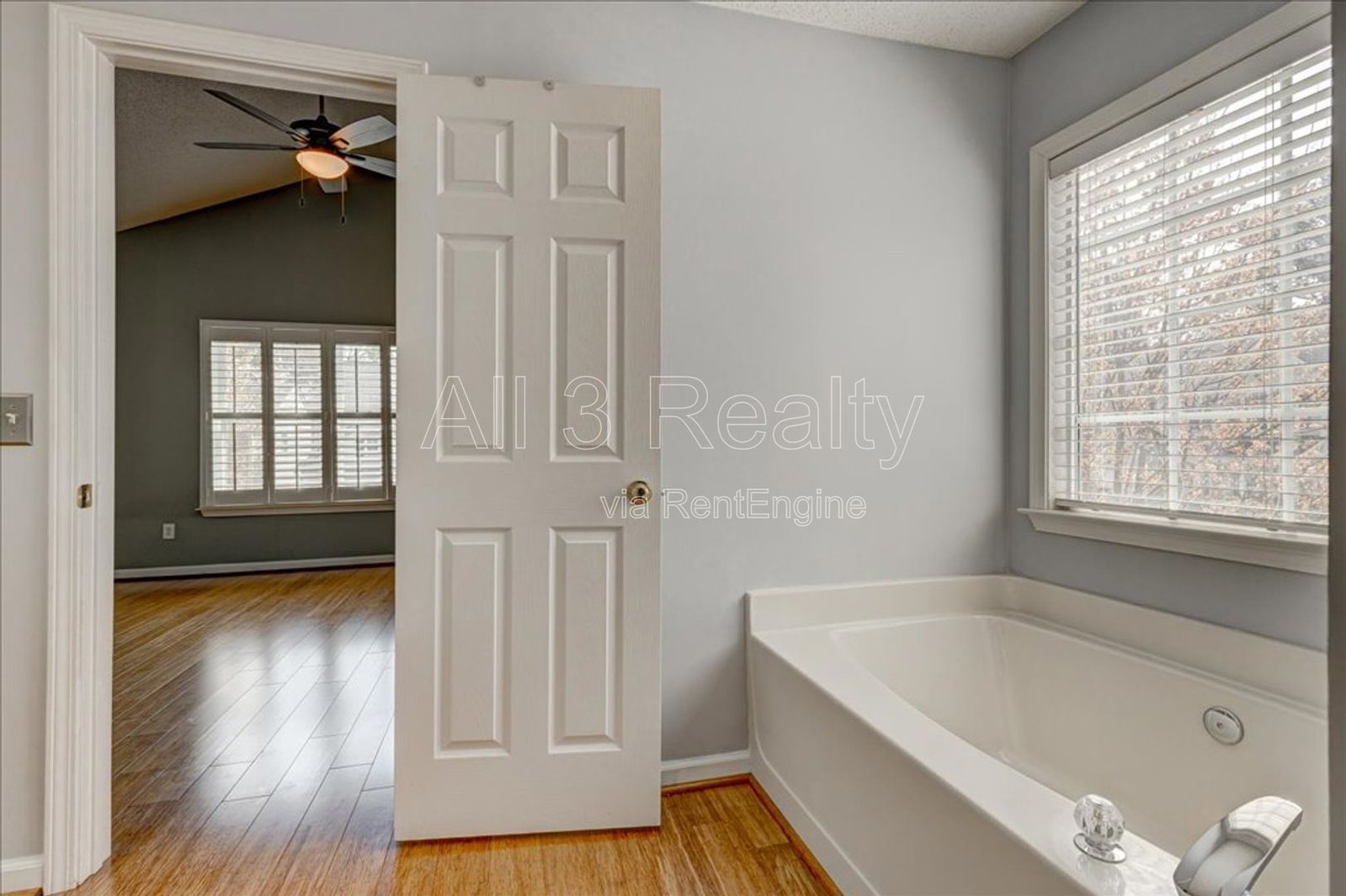 Introducing a stunning 3-bedroom, 2.5-bathroom home in the heart of Atlanta, GA. property image