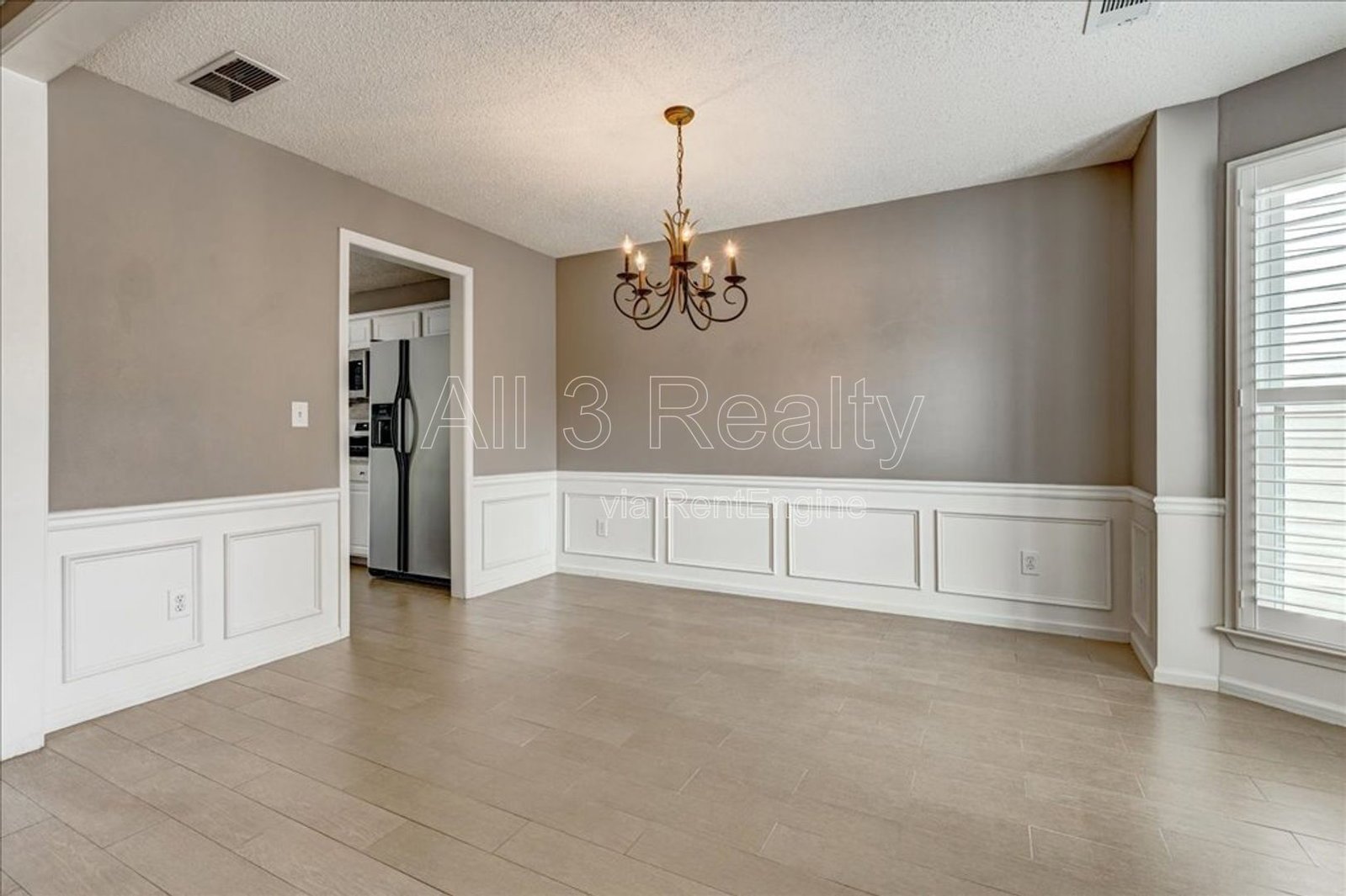 Introducing a stunning 3-bedroom, 2.5-bathroom home in the heart of Atlanta, GA. property image