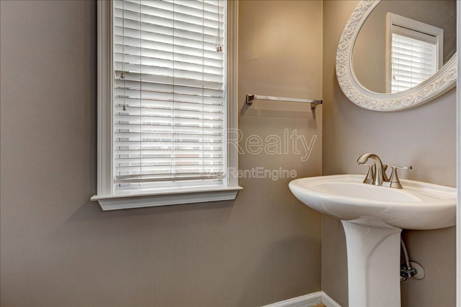 Introducing a stunning 3-bedroom, 2.5-bathroom home in the heart of Atlanta, GA. property image