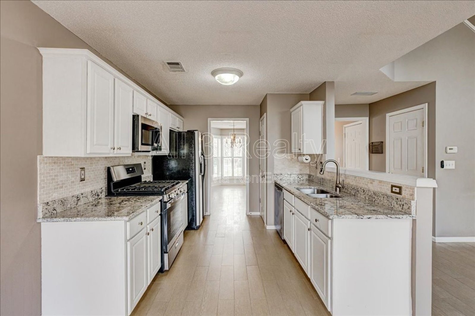 Introducing a stunning 3-bedroom, 2.5-bathroom home in the heart of Atlanta, GA. property image