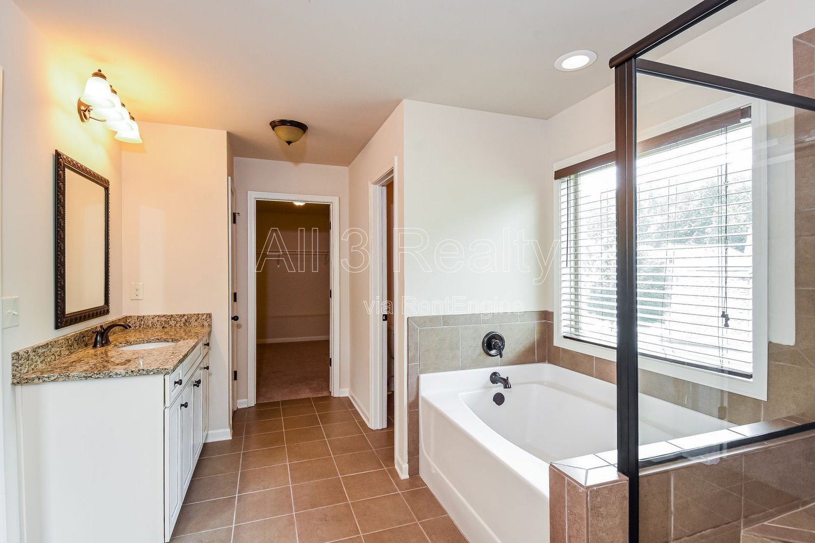 Spacious five-bedroom, four-bath home in Kennesaw, GA! property image