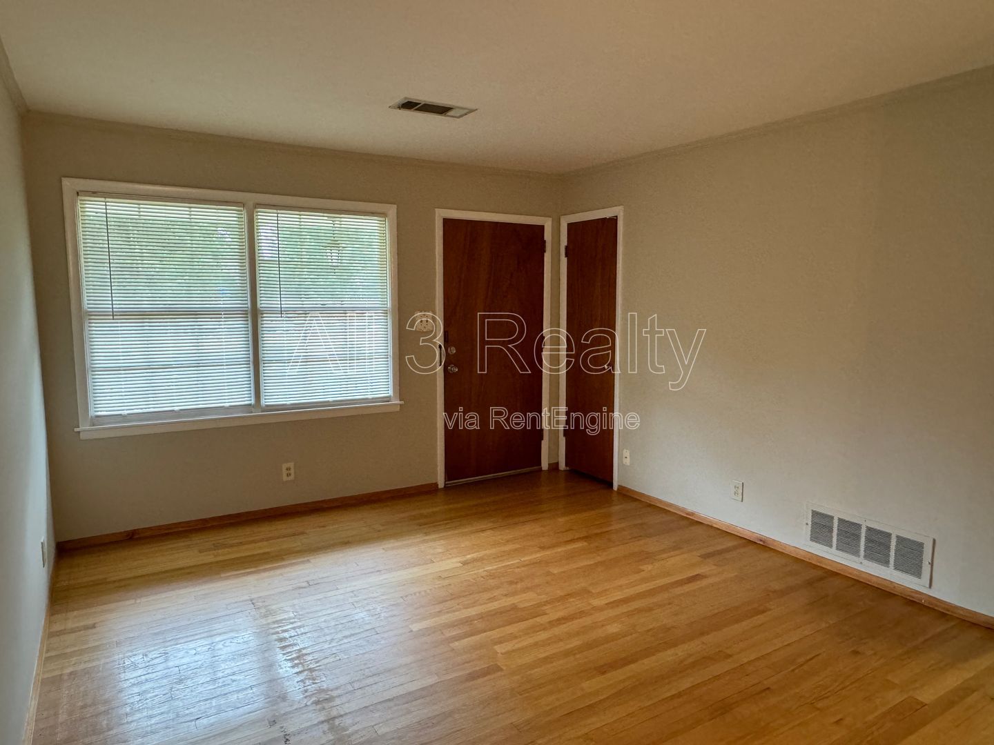 Charming 3-Bedroom Brick Home—A Must-See! property image