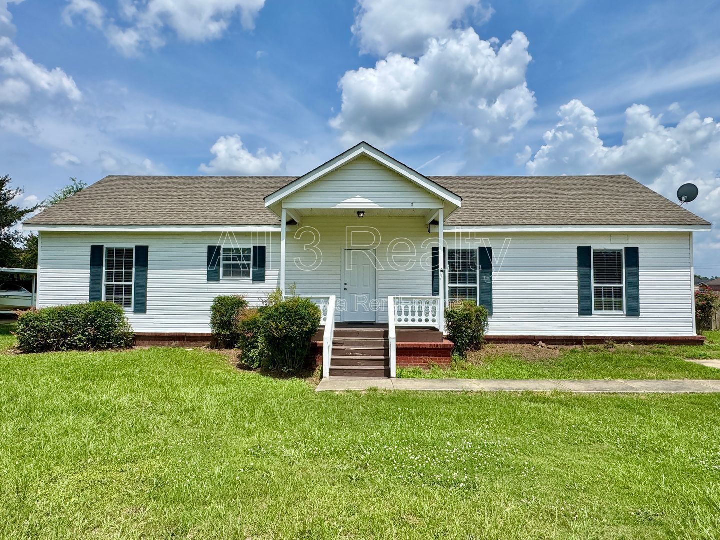 Charming 3-Bedroom Home in Deatsville! property image