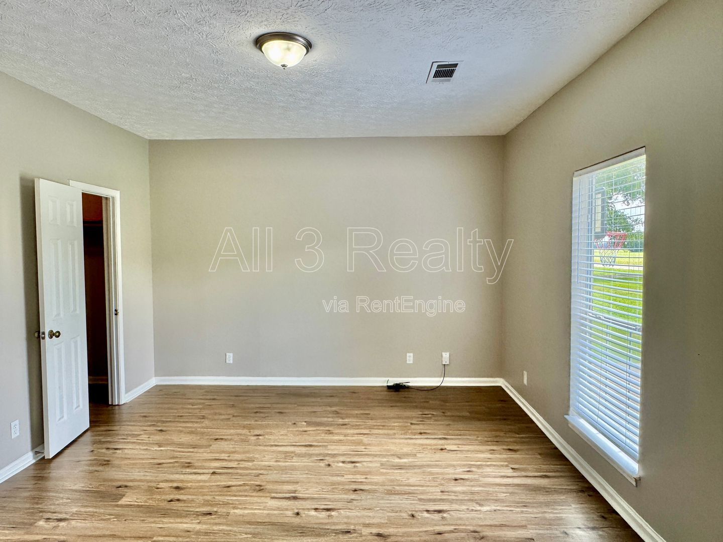 Charming 3-Bedroom Home in Deatsville! property image