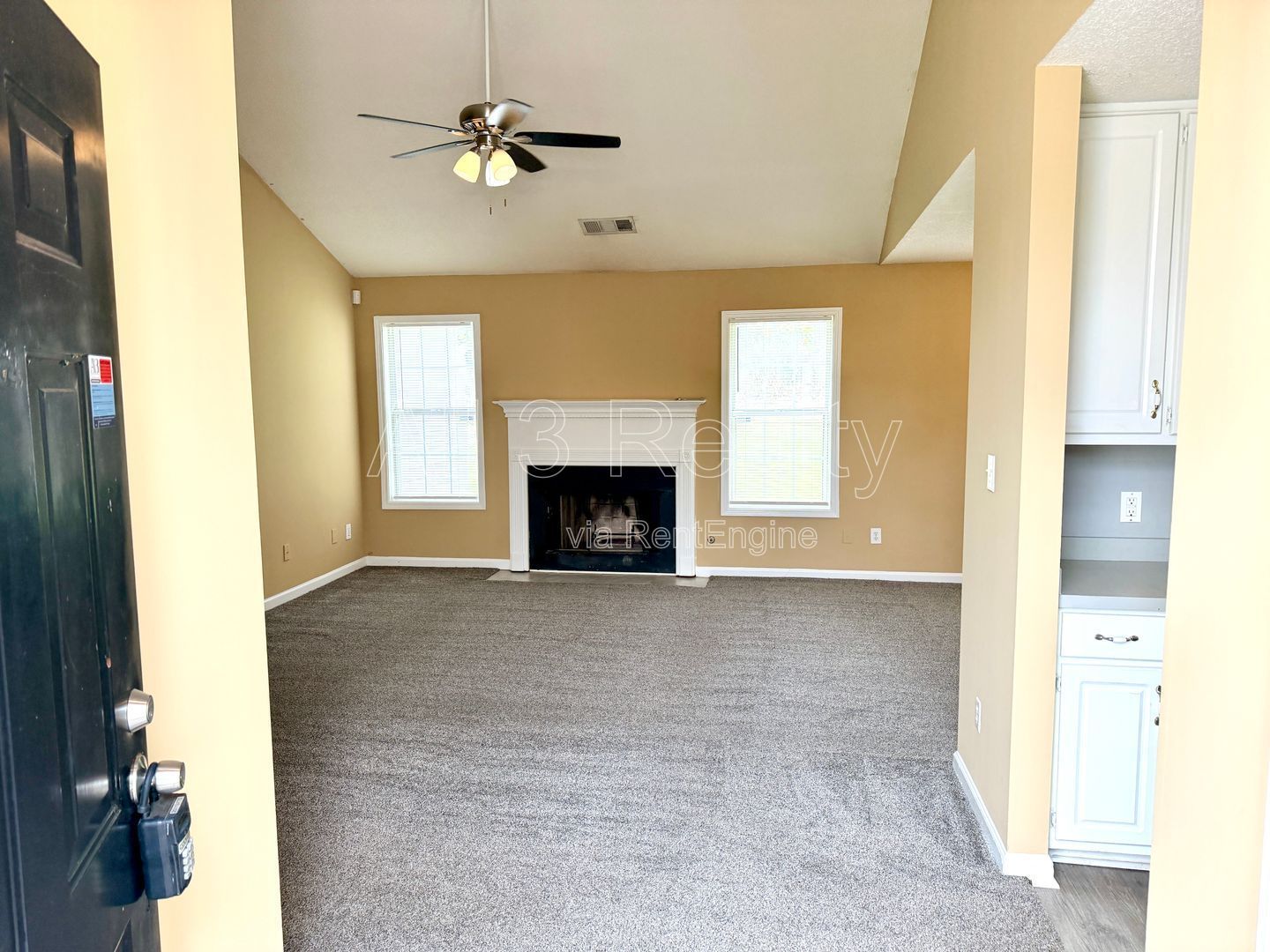 Don't Miss This 3 Bedroom / 2 Bathroom Home in Stockbridge, GA. property image