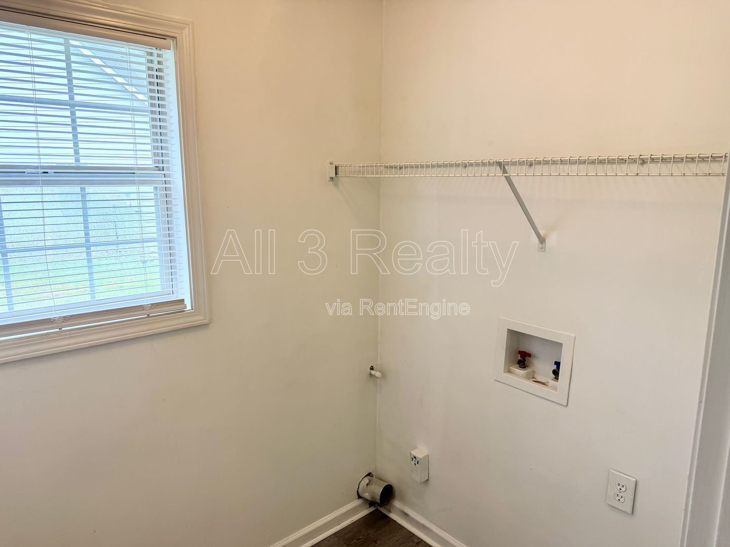 Don't Miss This 3 Bedroom / 2 Bathroom Home in Stockbridge, GA. property image