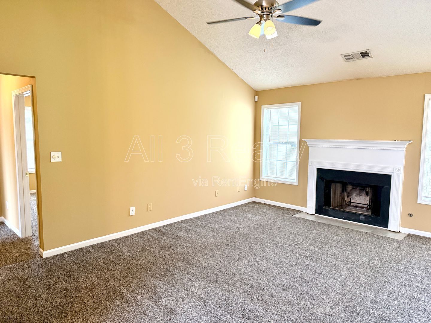 Don't Miss This 3 Bedroom / 2 Bathroom Home in Stockbridge, GA. property image