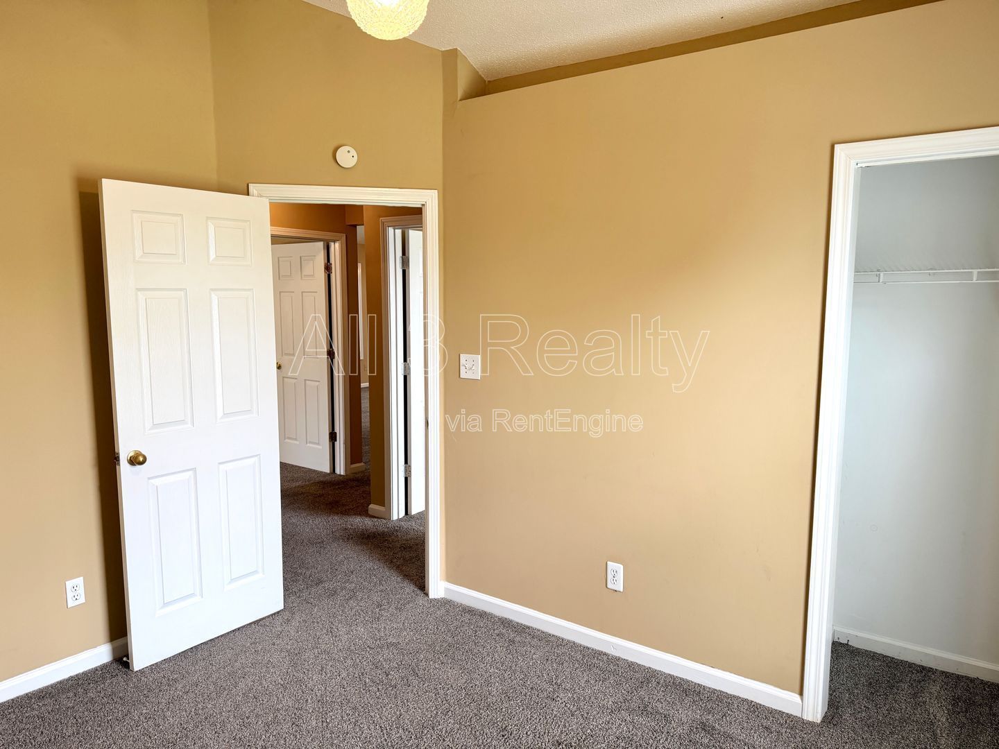 Don't Miss This 3 Bedroom / 2 Bathroom Home in Stockbridge, GA. property image