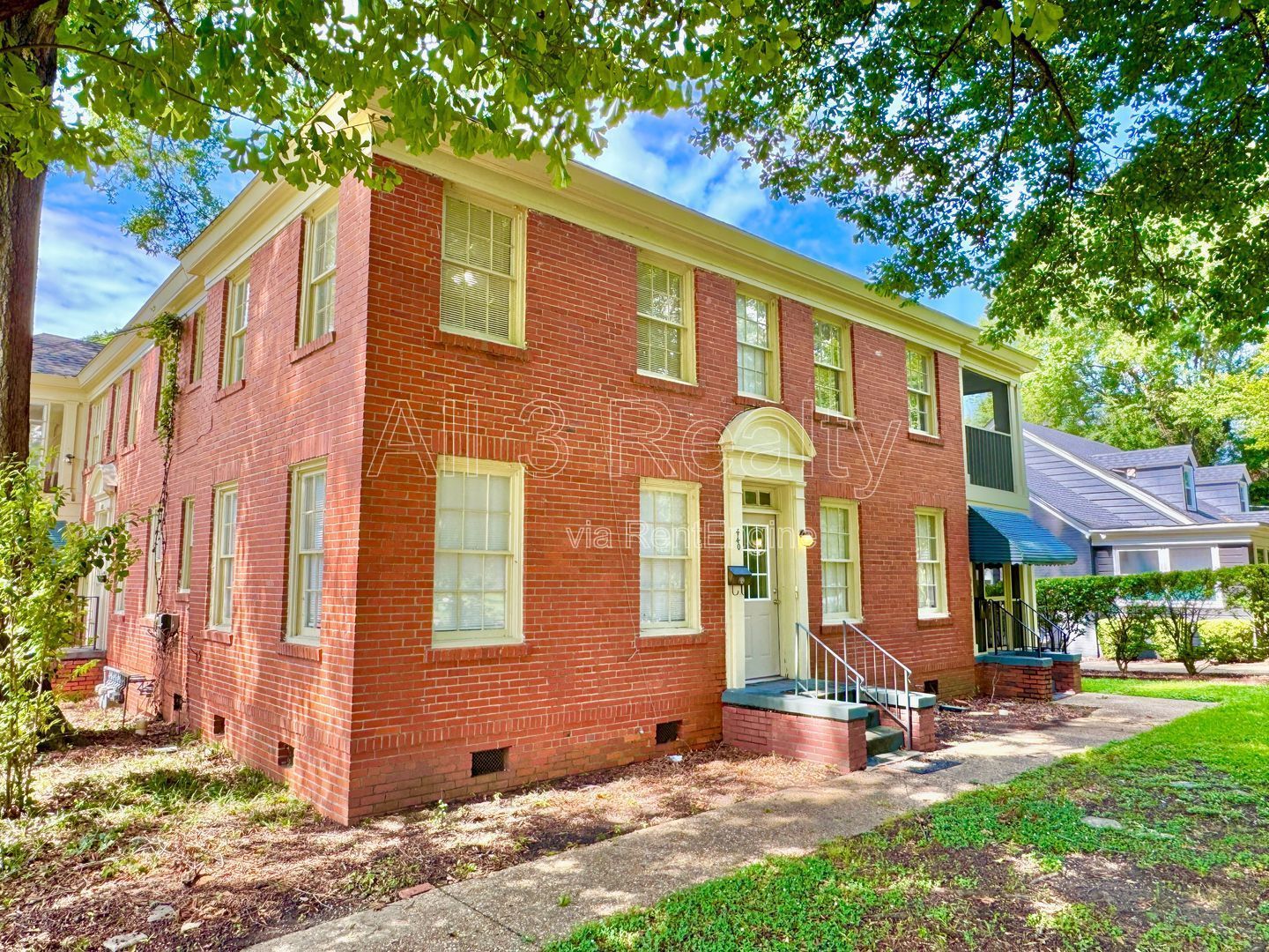 2- Bedroom that's sure to please property image
