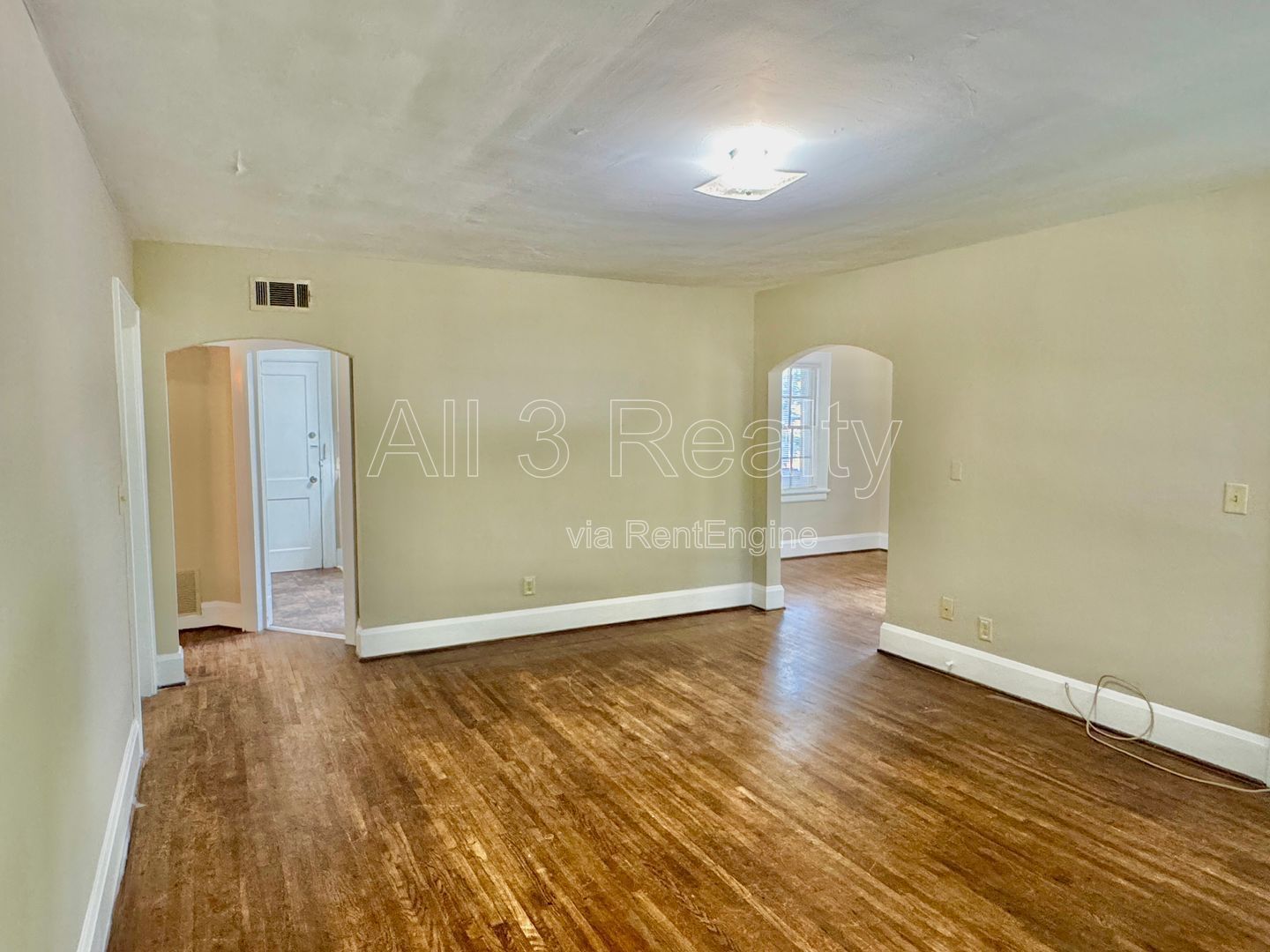 2- Bedroom that's sure to please property image