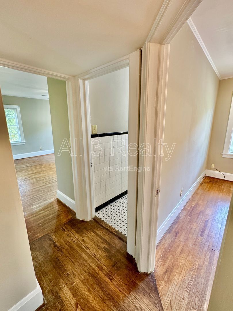 2- Bedroom that's sure to please property image