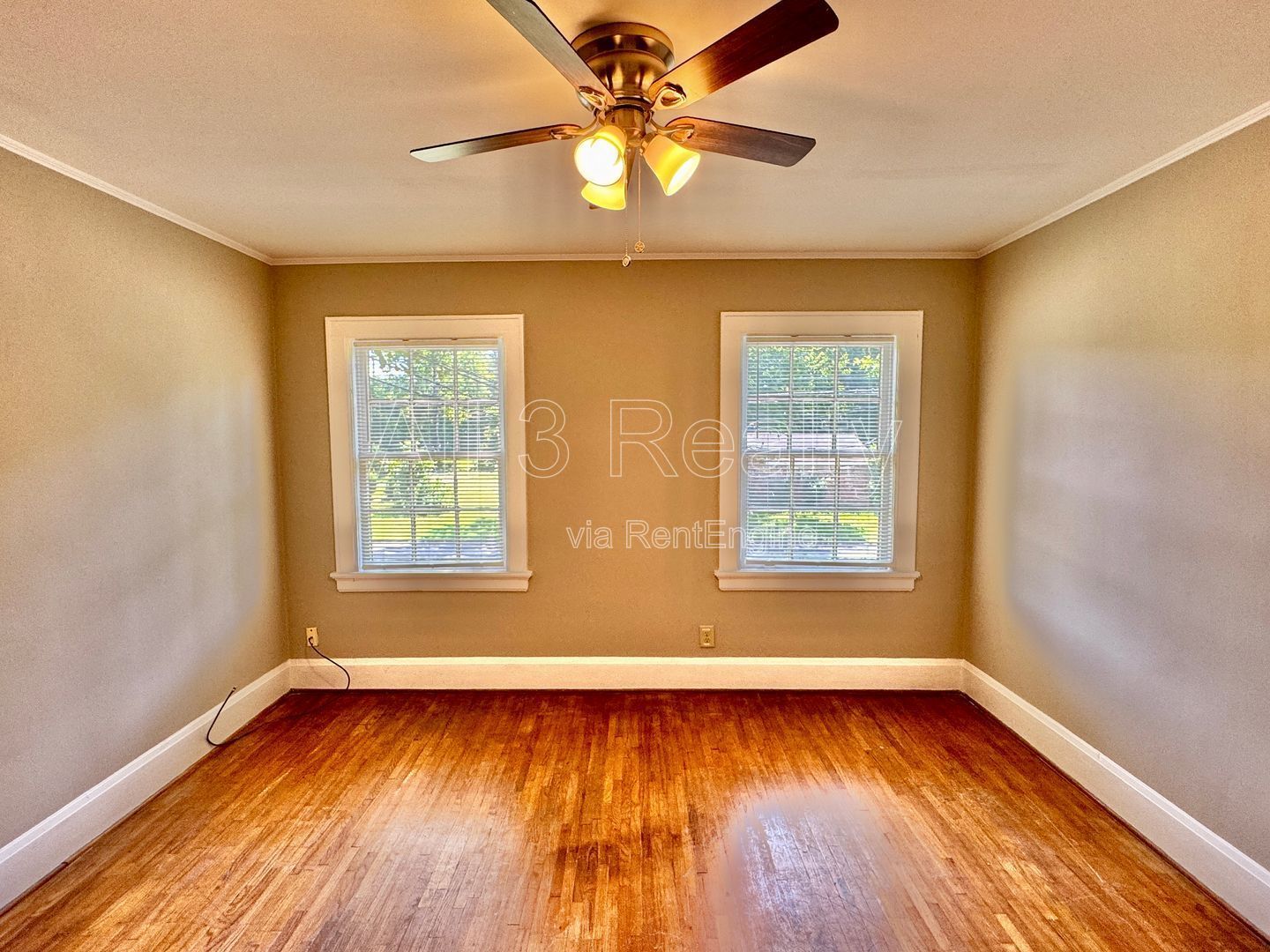2- Bedroom that's sure to please property image