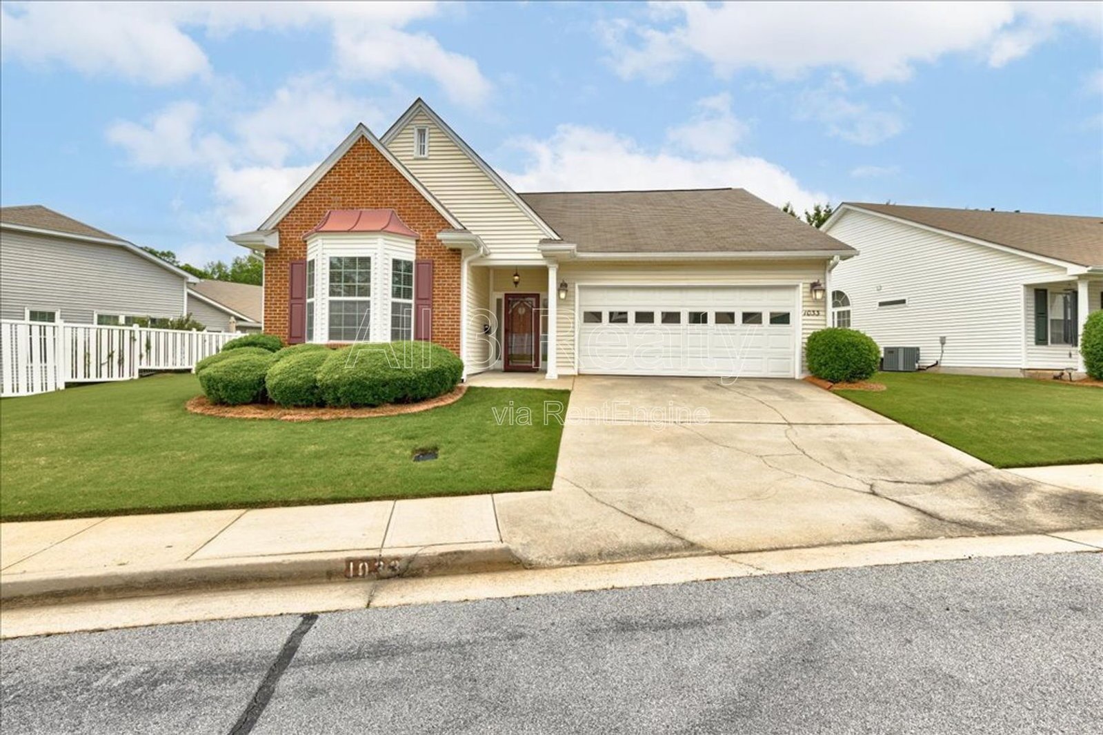 Welcome to Your Peaceful Retreat in Peachtree City! (AGE RESTRICTED COMMUNITY, ALL OCCUPANTS MUST BE 55+) property image