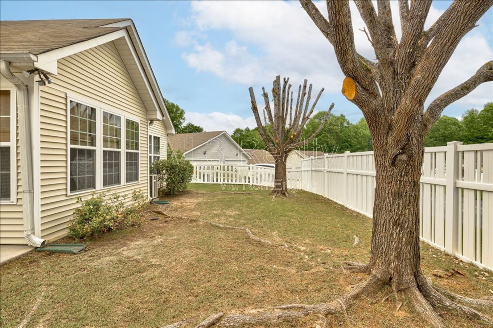 Welcome to Your Peaceful Retreat in Peachtree City! (AGE RESTRICTED COMMUNITY, ALL OCCUPANTS MUST BE 55+) property image