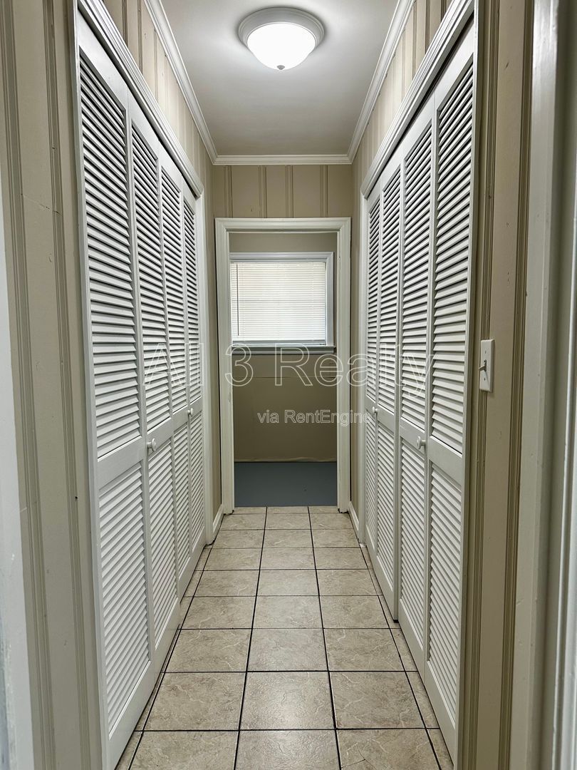 DON'T MISS - 3 Bedroom - Beautiful Brick Home property image