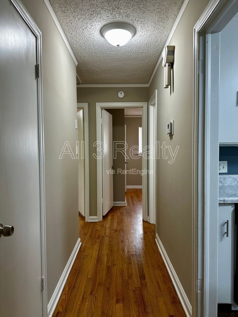 DON'T MISS - 3 Bedroom - Beautiful Brick Home property image