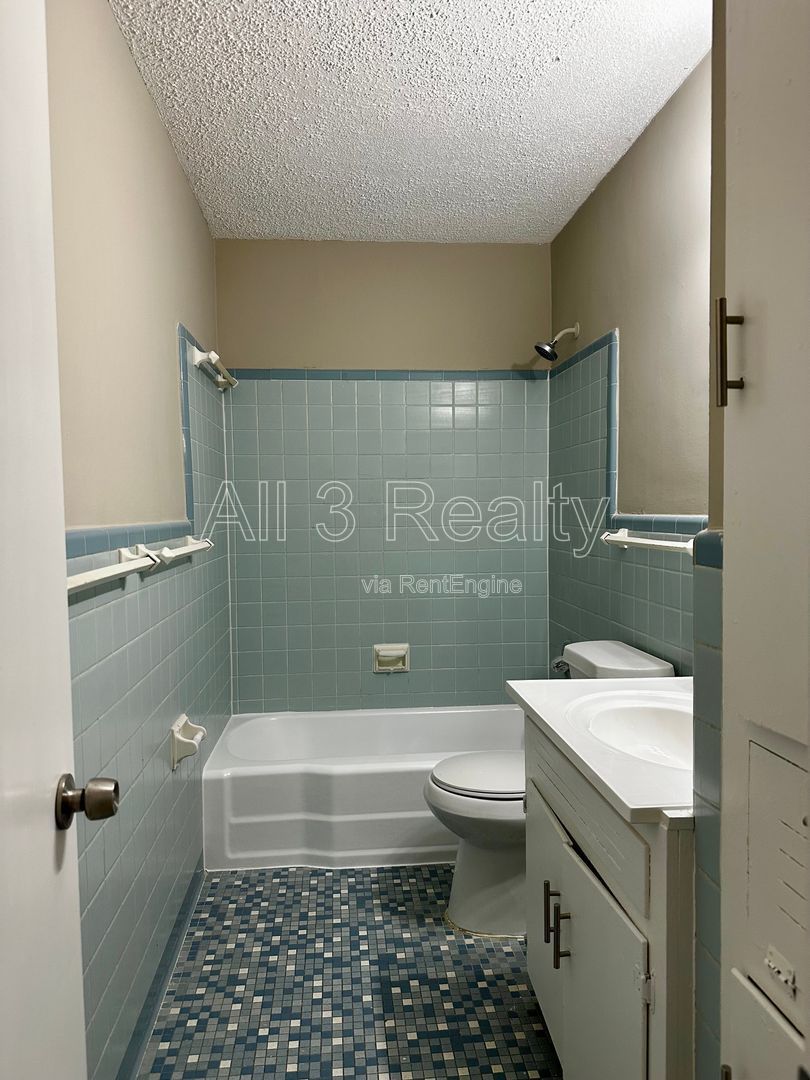 DON'T MISS - 3 Bedroom - Beautiful Brick Home property image