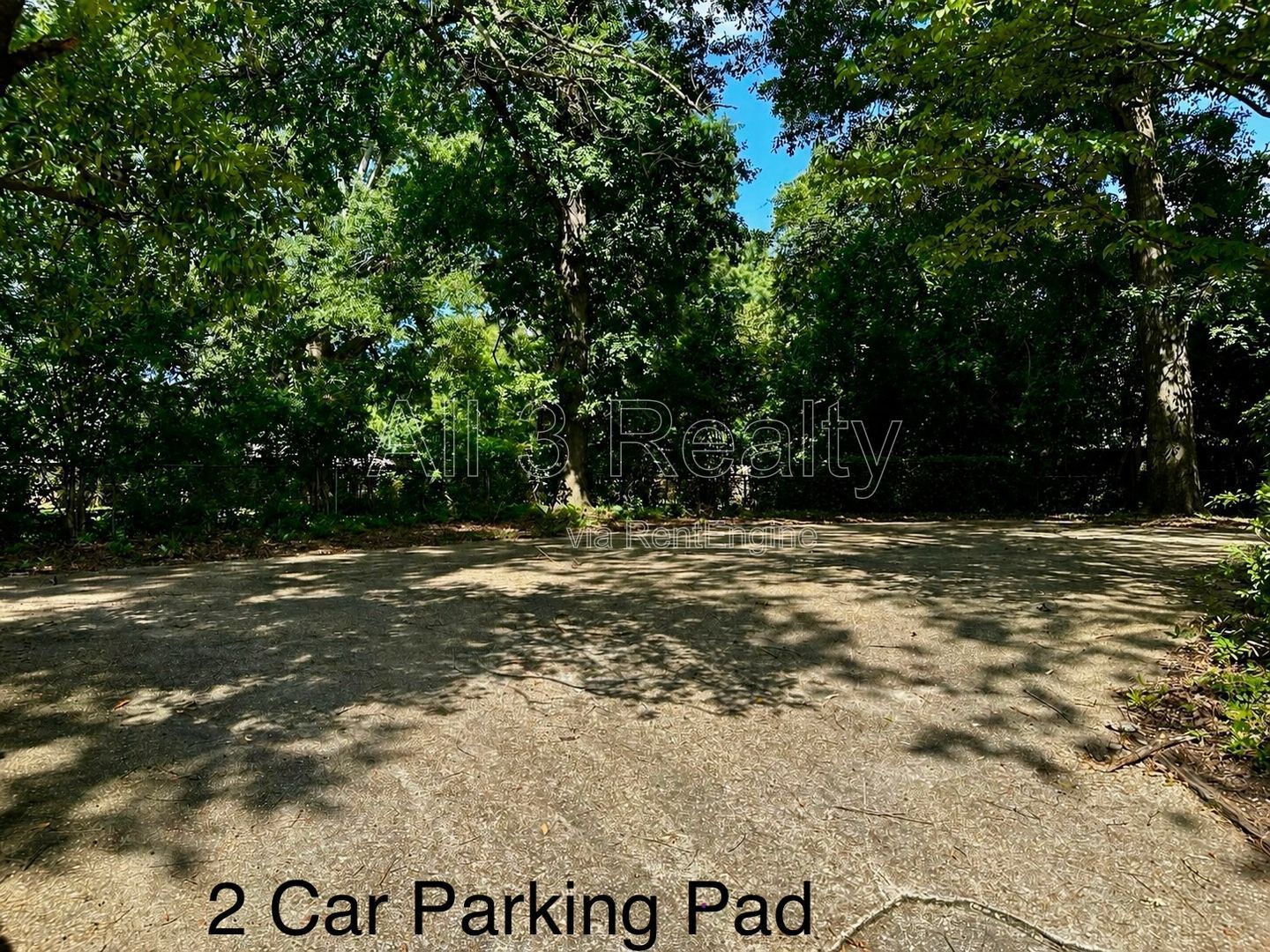 DON'T MISS - 3 Bedroom - Beautiful Brick Home property image