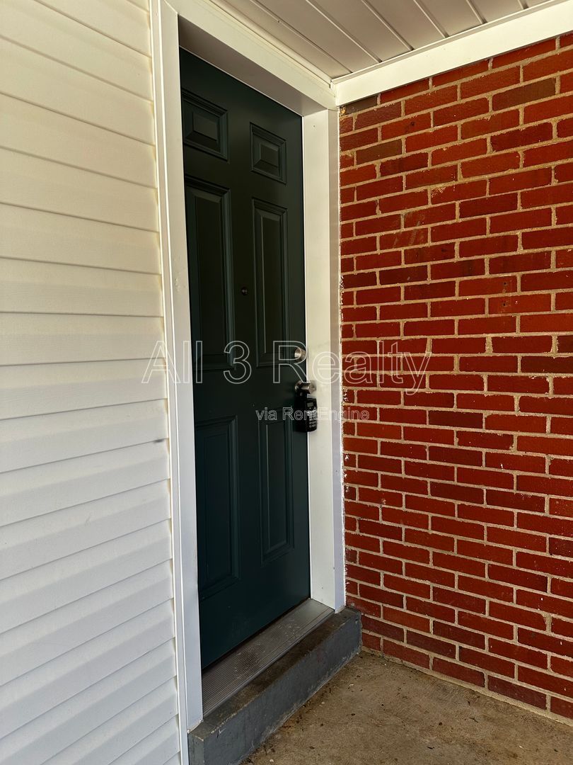 Space, comfort, and storage—this home has it all! property image