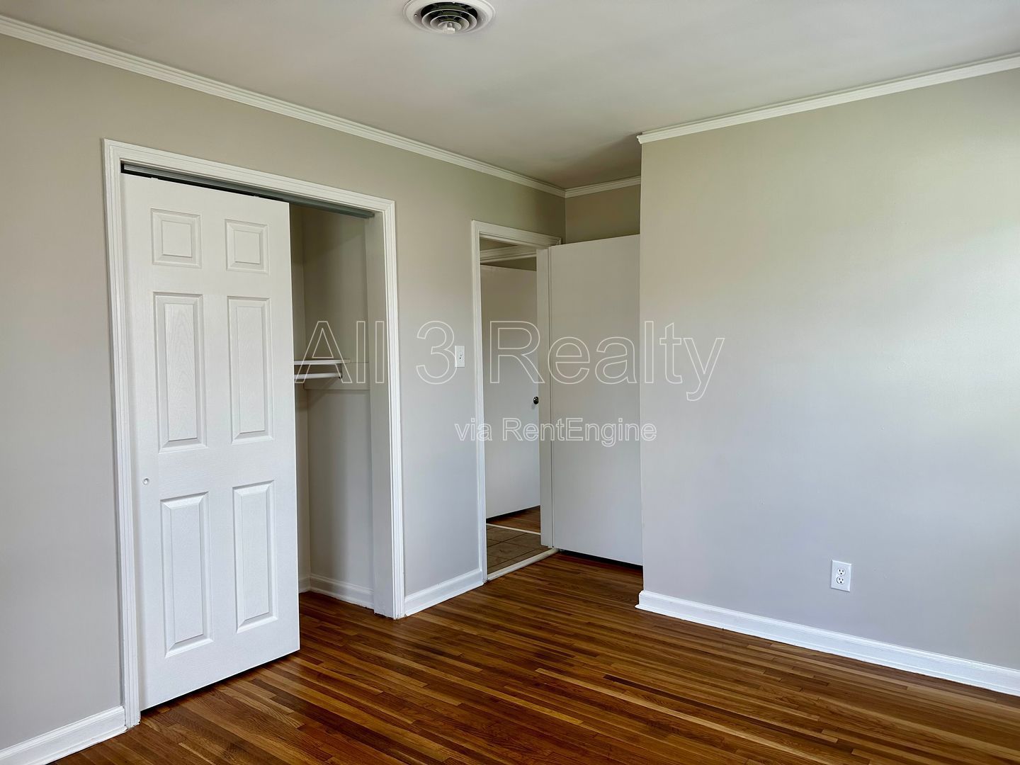 Space, comfort, and storage—this home has it all! property image