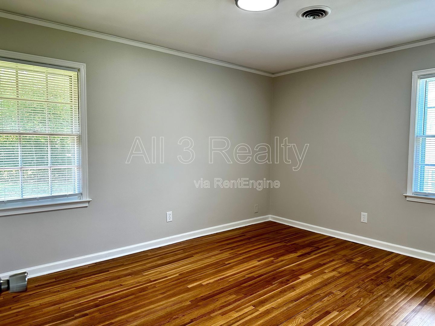 Space, comfort, and storage—this home has it all! property image