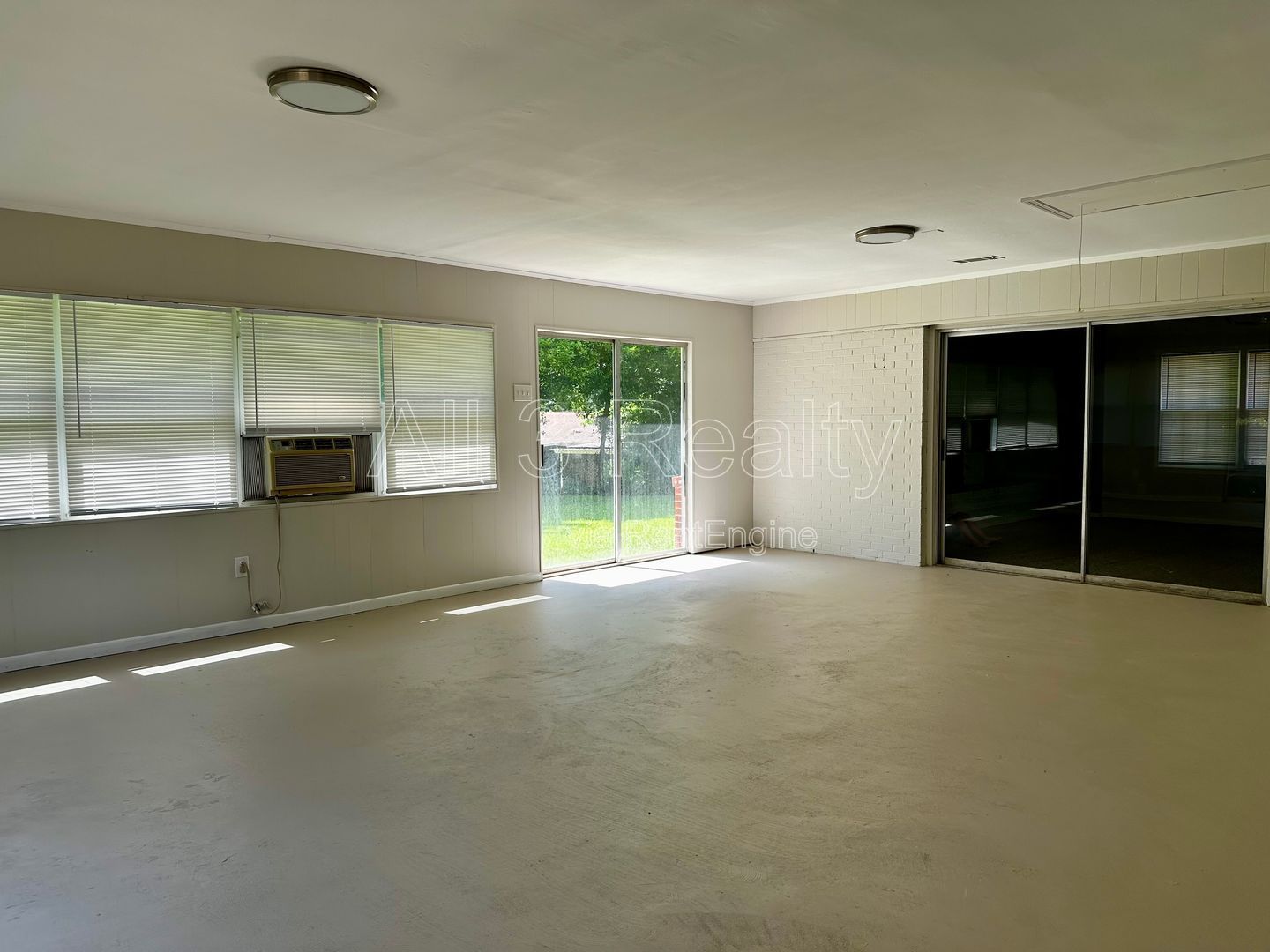 Space, comfort, and storage—this home has it all! property image