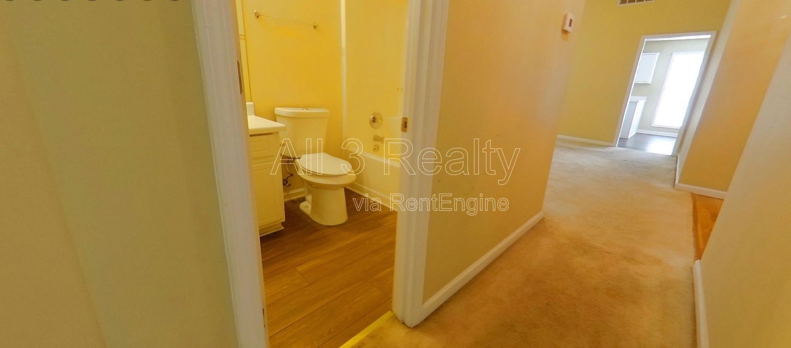 This spacious 3-bedroom, 2-bath home in Fayetteville, GA / New appliances at move-in property image