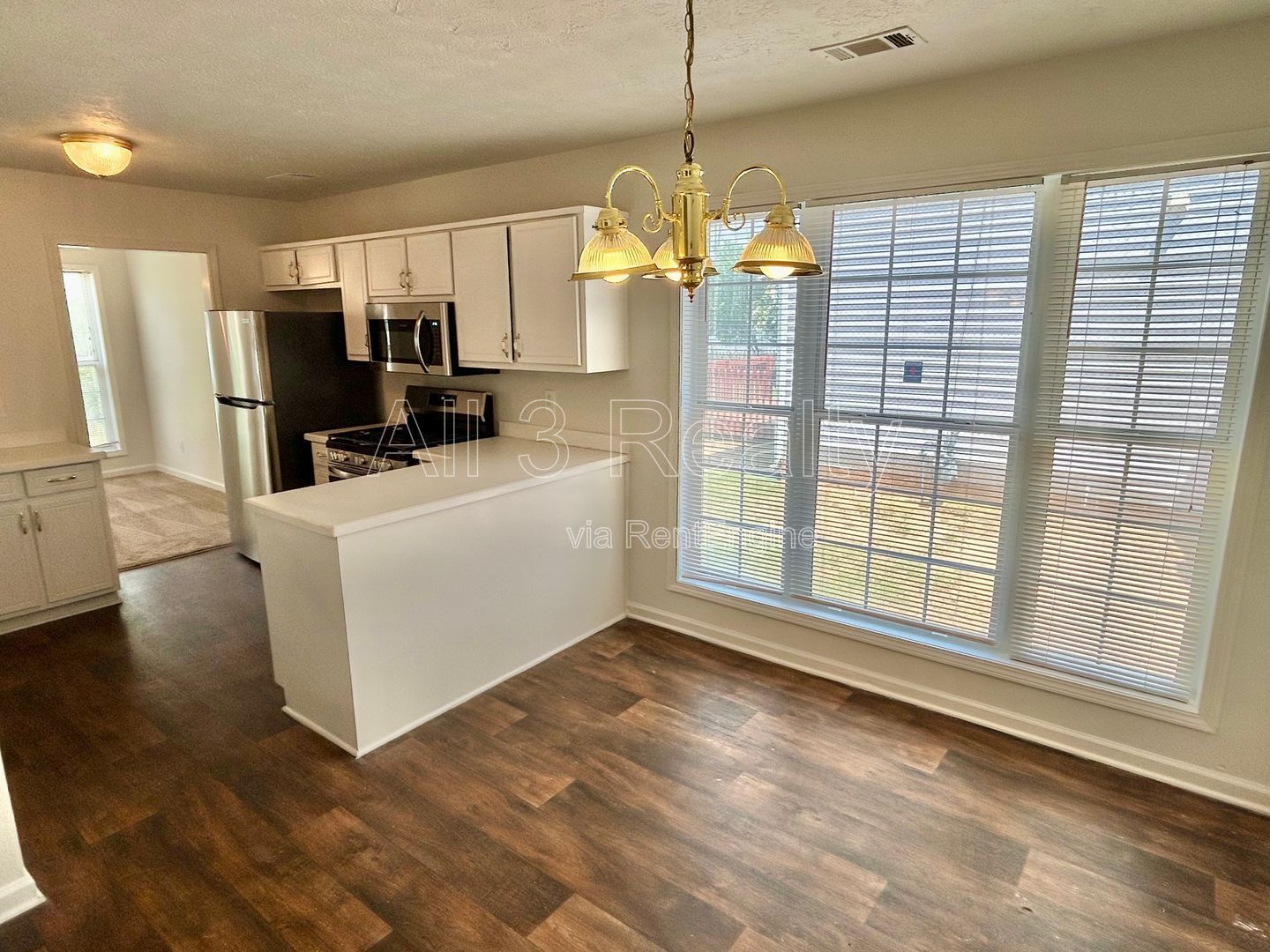 This spacious 3-bedroom, 2-bath home in Fayetteville, GA property image