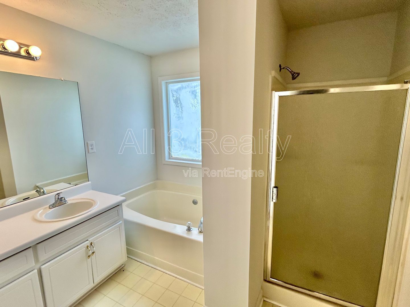 This spacious 3-bedroom, 2-bath home in Fayetteville, GA property image