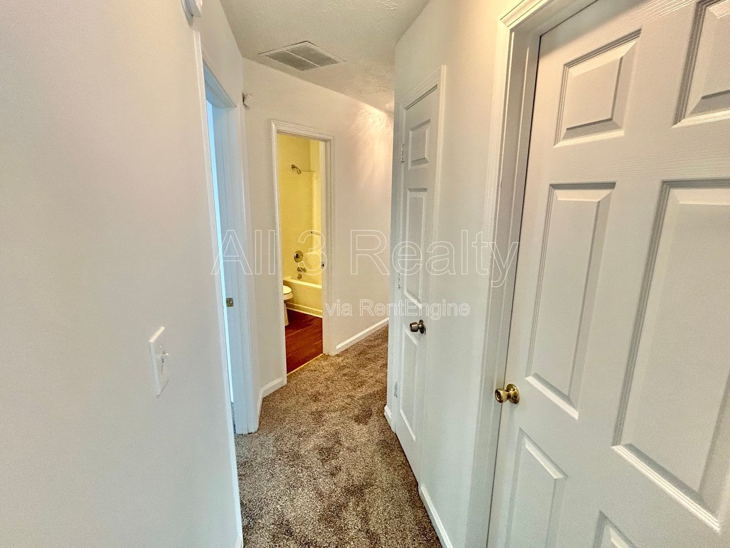 This spacious 3-bedroom, 2-bath home in Fayetteville, GA property image