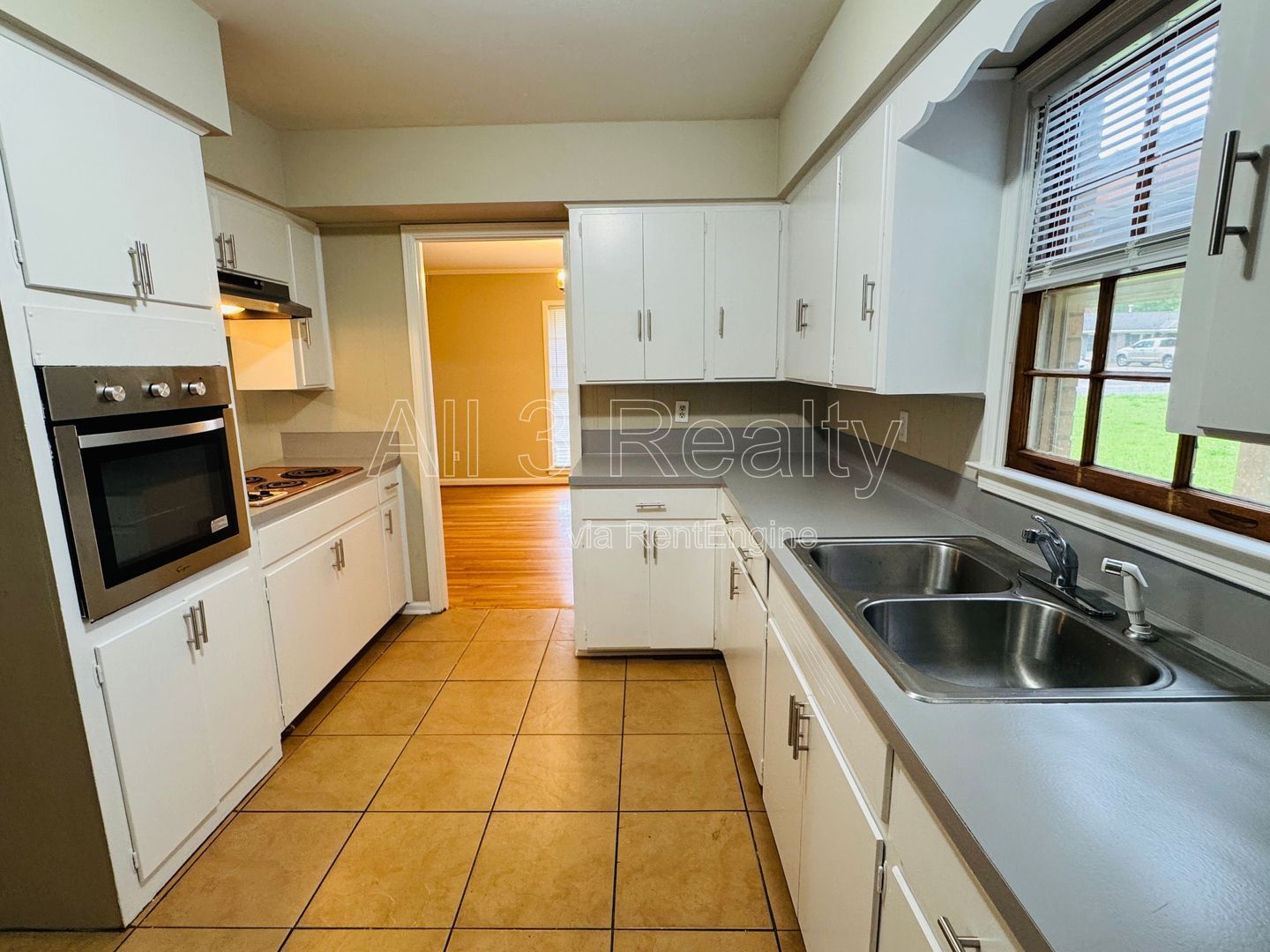 Cute & Cozy 3 Bedroom / 2 Bathroom in Montgomery! property image
