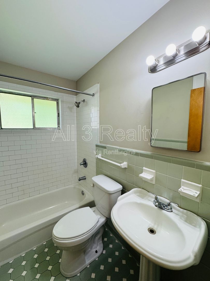Cute & Cozy 3 Bedroom / 2 Bathroom in Montgomery! property image
