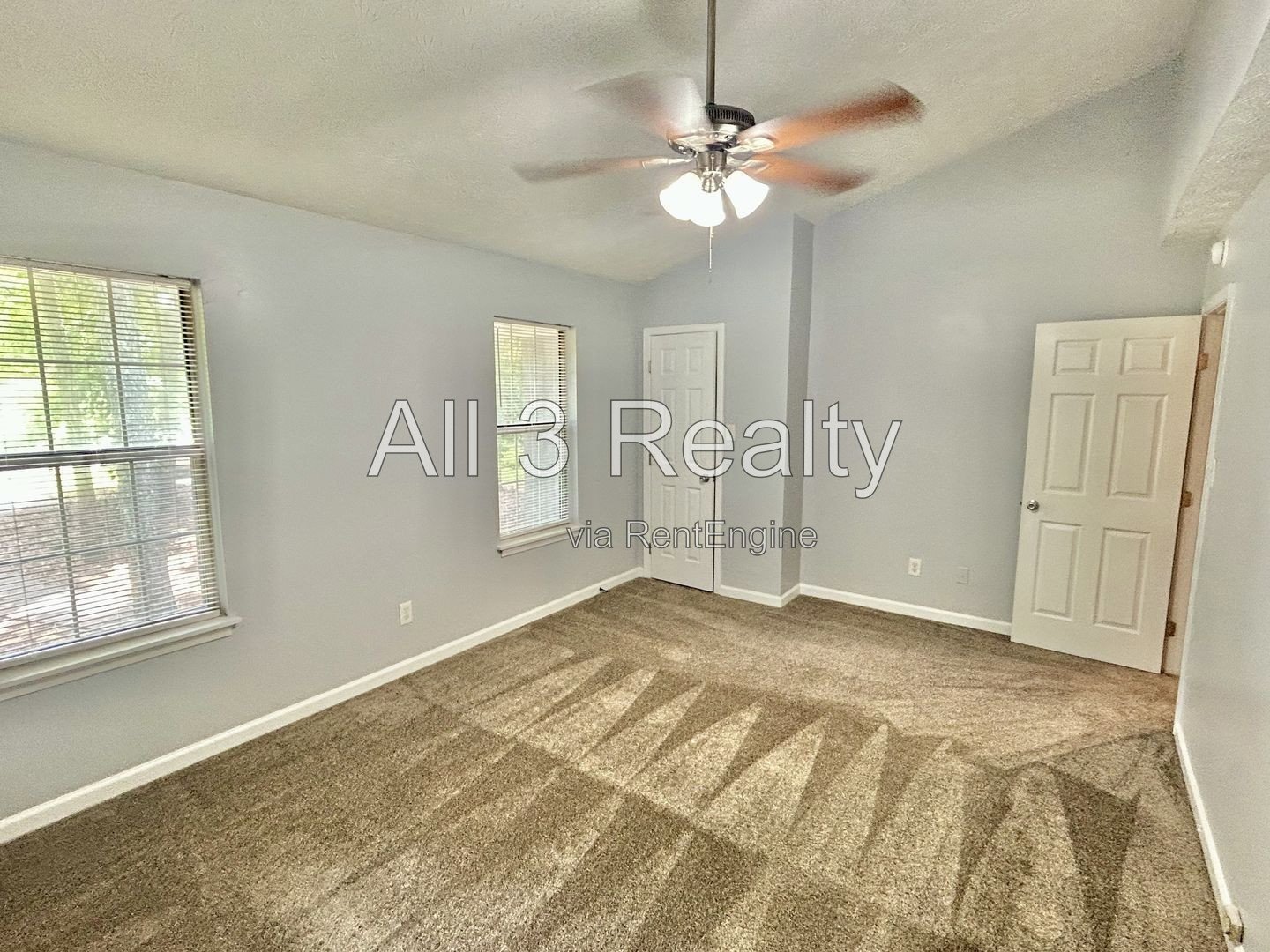 Charming 2-bedroom, 1.5-bath home in Stockbridge, GA, offering a comfortable layout and thoughtful details. T property image