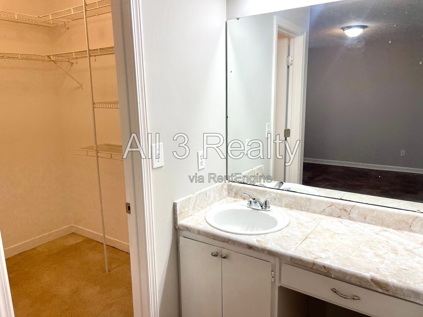 Welcome to this charming 2 bedroom/2 bath corner unit located in McDonough, GA. property image