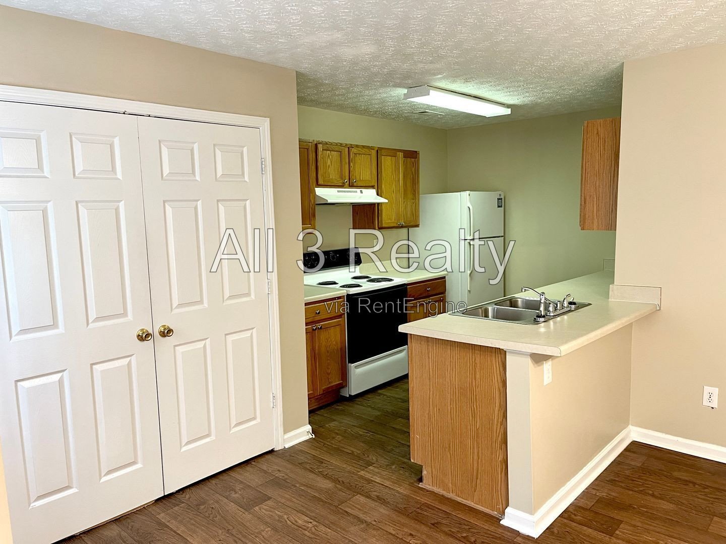 Terrific 2-bedroom townhouse in Decatur, GA property image