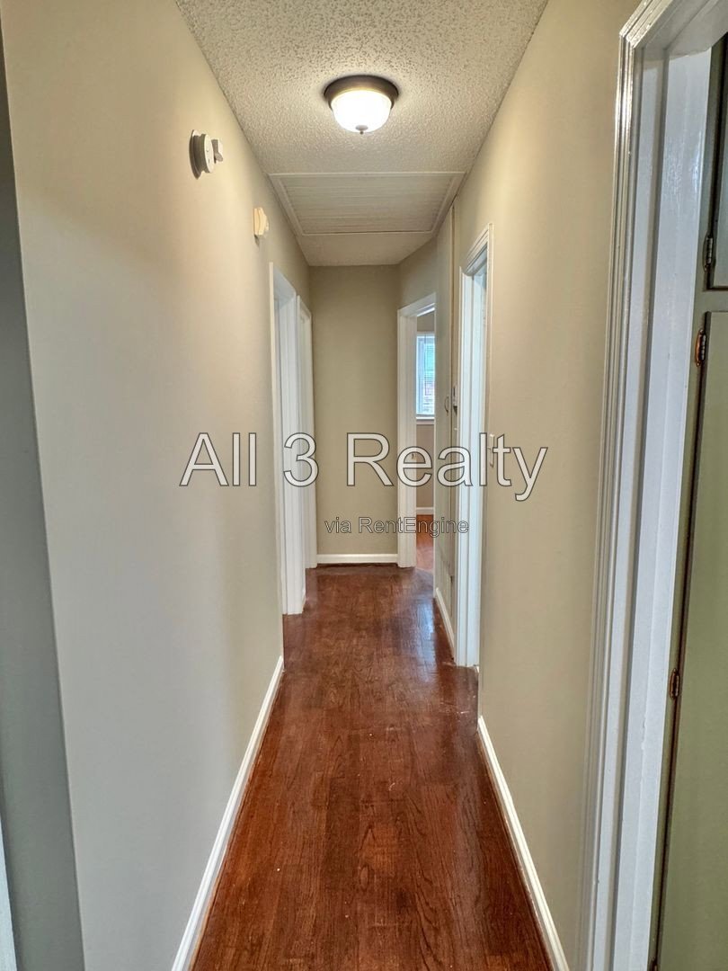 Delightful 3 Bedroom / 1 Bathroom Brick Home in Montgomery! property image