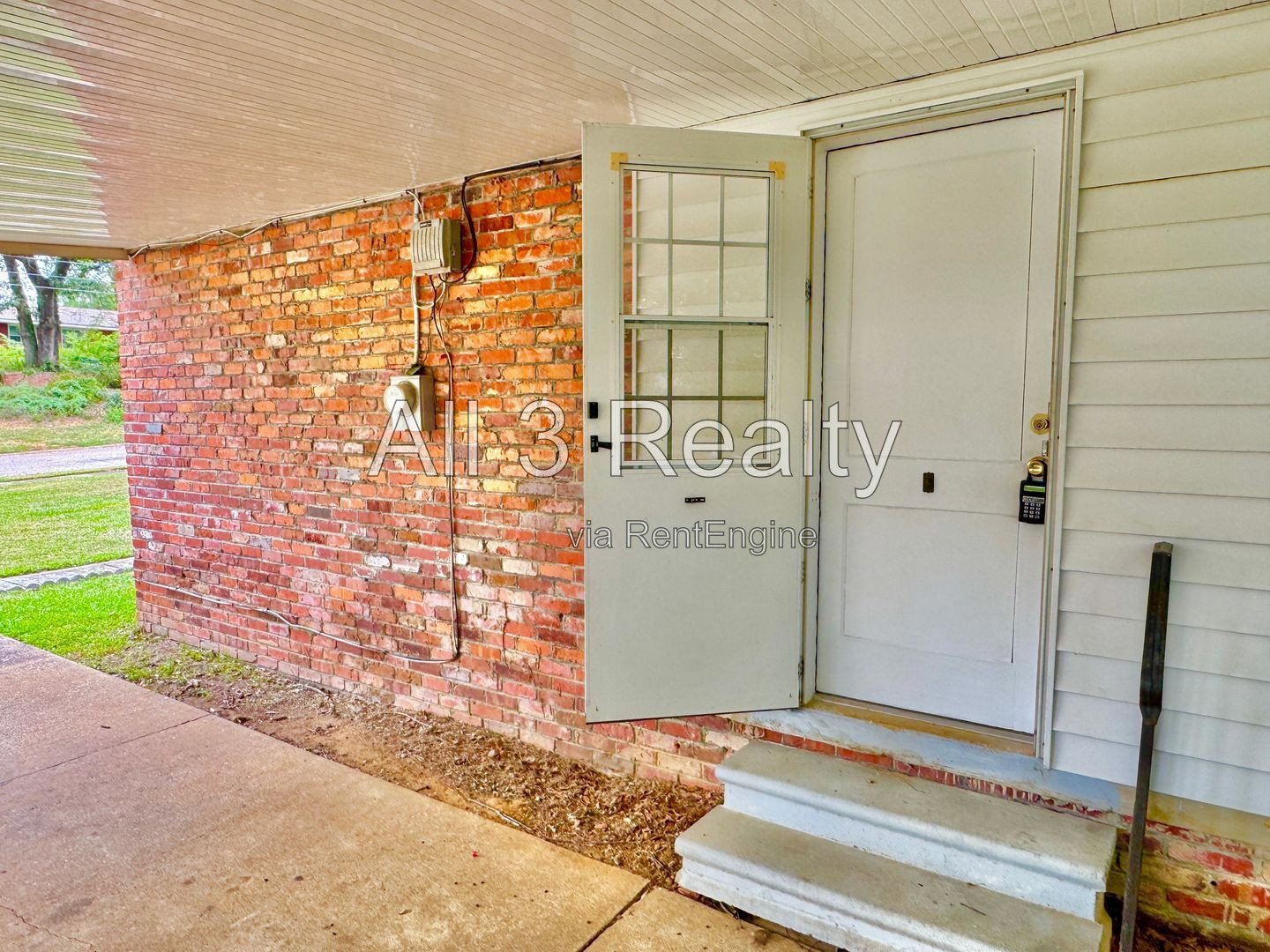 Delightful 3 Bedroom / 1 Bathroom Brick Home in Montgomery! property image